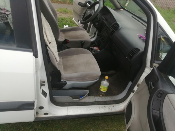 Opel Zafira A, 7 мест, 2001 г.