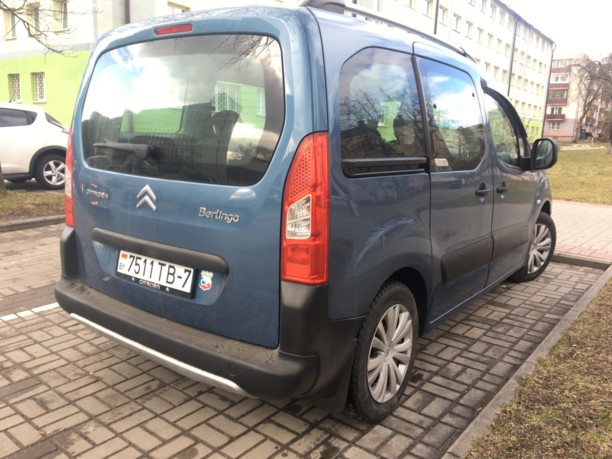 Citroen Berlingo II, 5 мест, 2011 г.