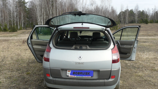 Renault Grand Scenic II, 7 мест, 2004 г.