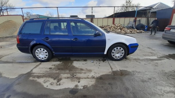 Volkswagen Golf IV, 2002 г.