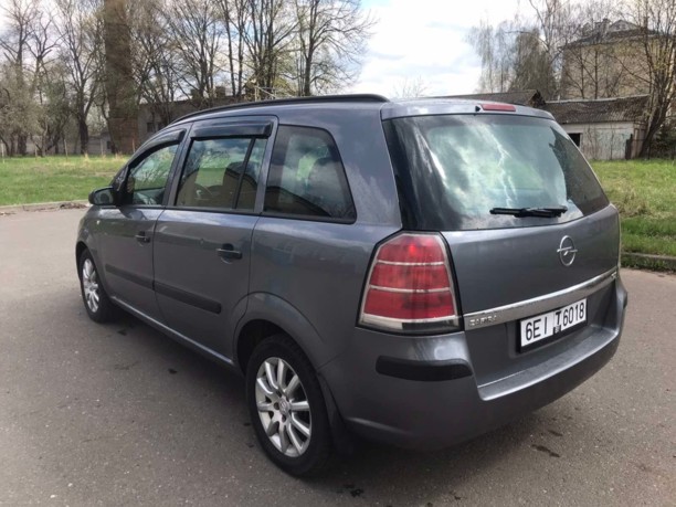 Opel Zafira B, 7 мест, 2006 г.