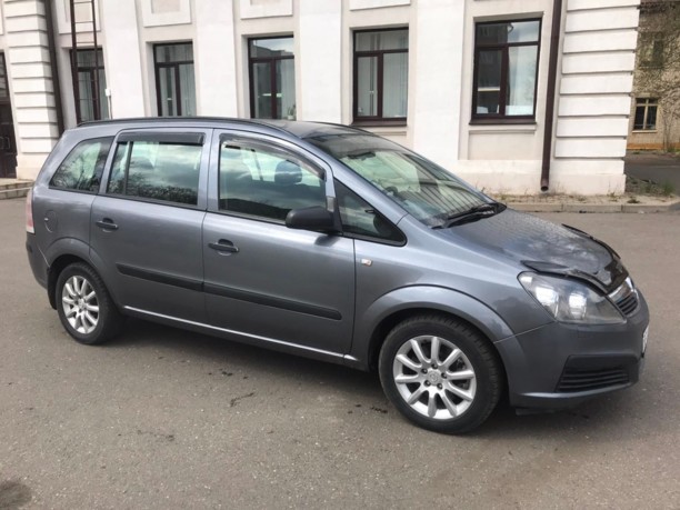 Opel Zafira B, 7 мест, 2006 г.