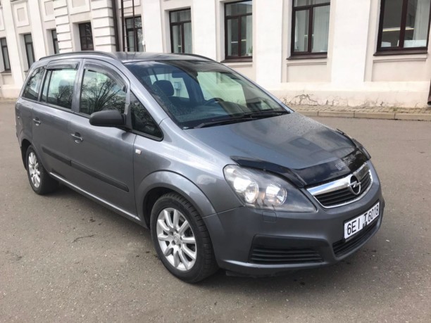 Opel Zafira B, 7 мест, 2006 г.