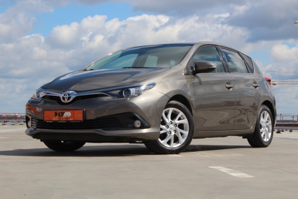 Toyota Auris II (E180) · Рестайлинг, 2016 г.