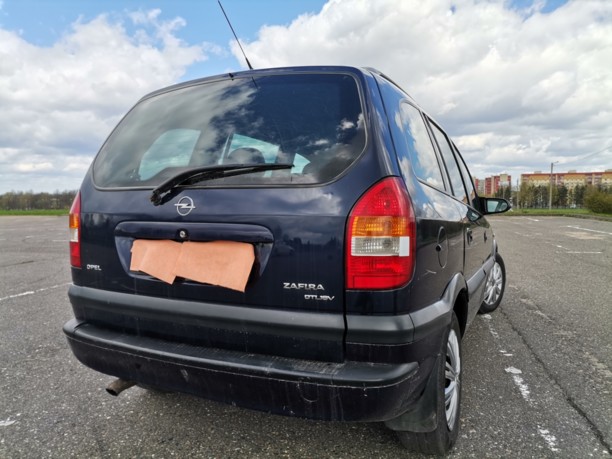 Opel Zafira A, 7 мест, 2001 г.