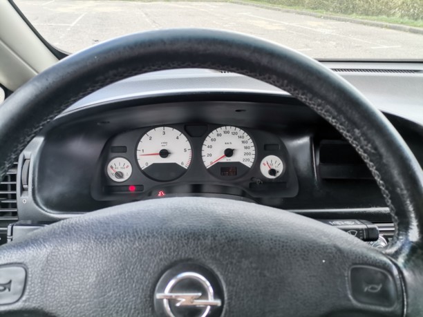 Opel Zafira A, 7 мест, 2001 г.