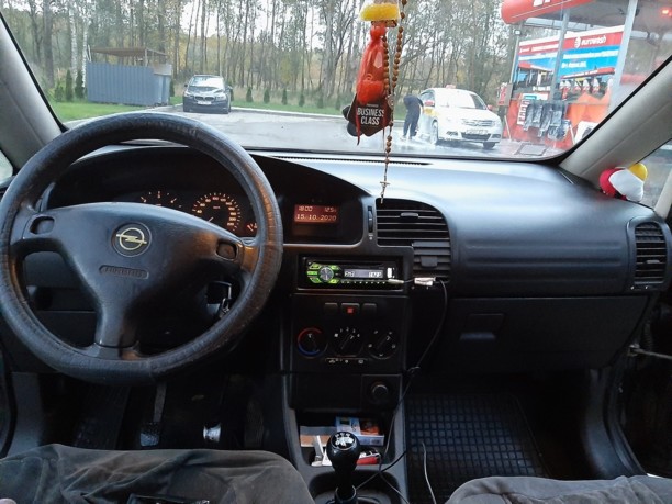 Opel Zafira A, 7 мест, 2002 г.