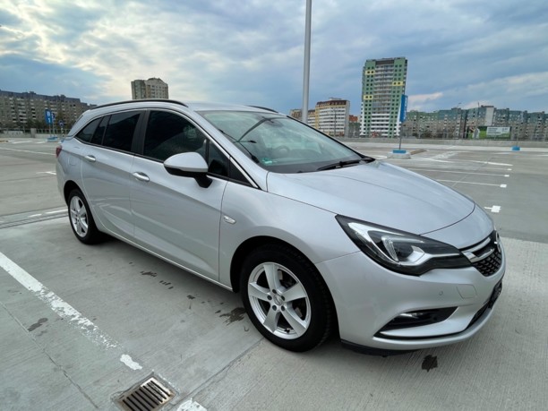Opel Astra K, 2017 г.
