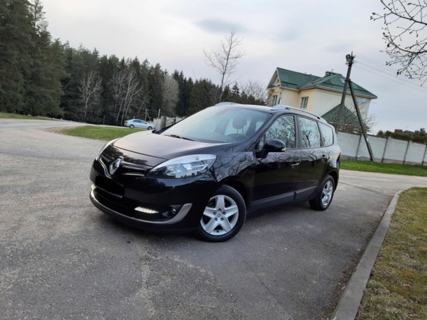 Renault Grand Scenic III · 2-й рестайлинг, 7 мест, 2013 г.