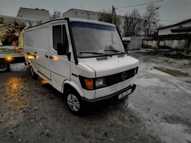 Mercedes Т1 207D - 410D, 1992 г.