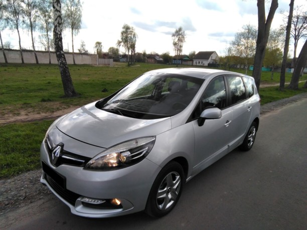 Renault Grand Scenic III · 2-й рестайлинг, 5 мест, 2014 г.