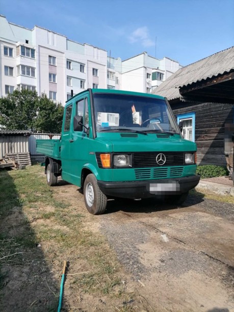 Mercedes Т1 207D - 410D, 1994 г.