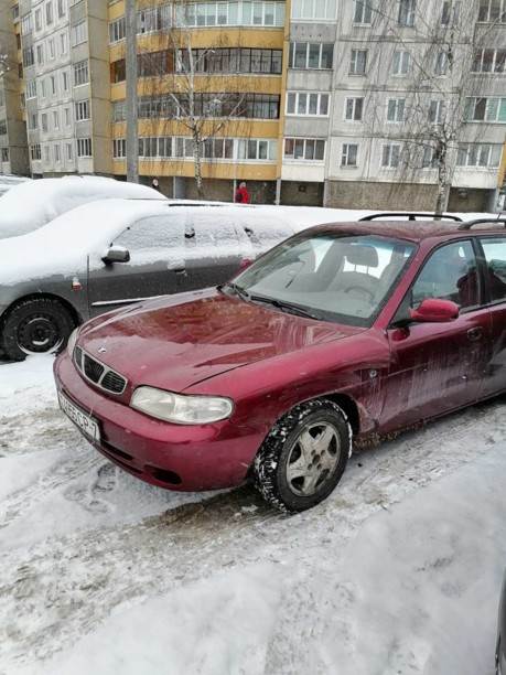 Daewoo Nubira J100, 1998 г.