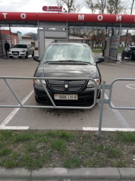 Dodge Caravan IV, 7 мест, 2000 г.