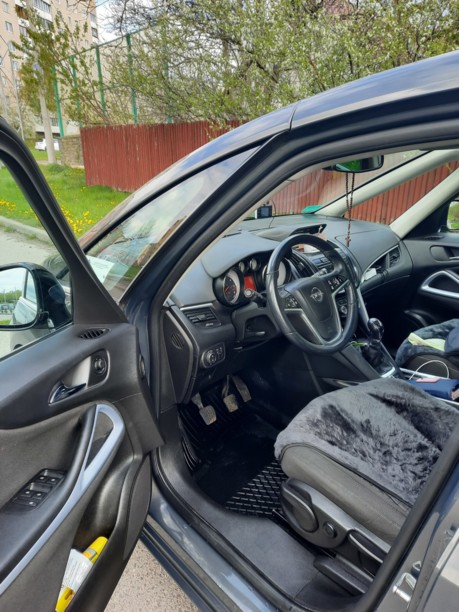 Opel Zafira C, 7 мест, 2015 г.