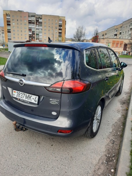 Opel Zafira C, 7 мест, 2015 г.