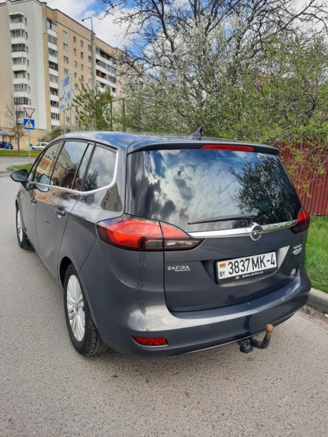 Opel Zafira C, 7 мест, 2015 г.
