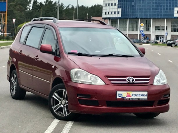 Toyota Avensis Verso I · Рестайлинг, 5 мест, 2004 г.
