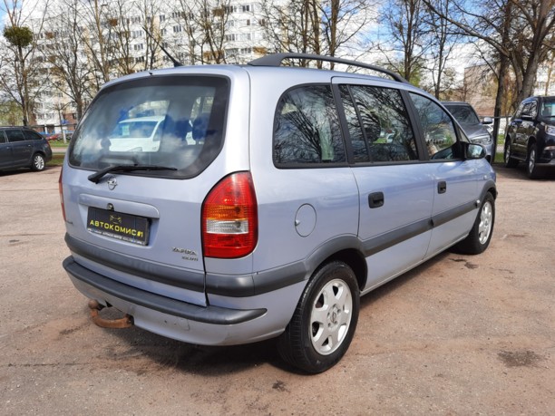 Opel Zafira A, 7 мест, 2002 г.