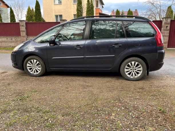 Citroen C4 Grand Picasso I, 7 мест, 2008 г.