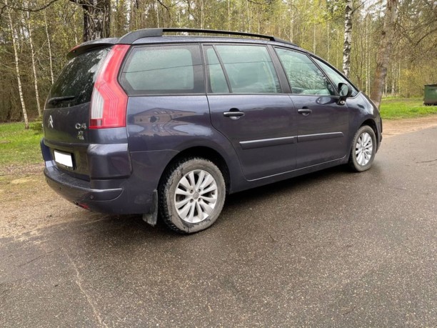 Citroen C4 Grand Picasso I, 7 мест, 2008 г.