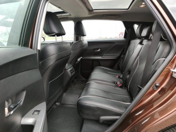 Toyota Venza I · Рестайлинг, 2014 г.