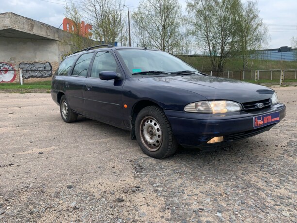 Ford Mondeo I, 1996 г.