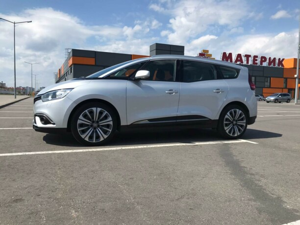 Renault Grand Scenic IV, 5 мест, 2017 г.