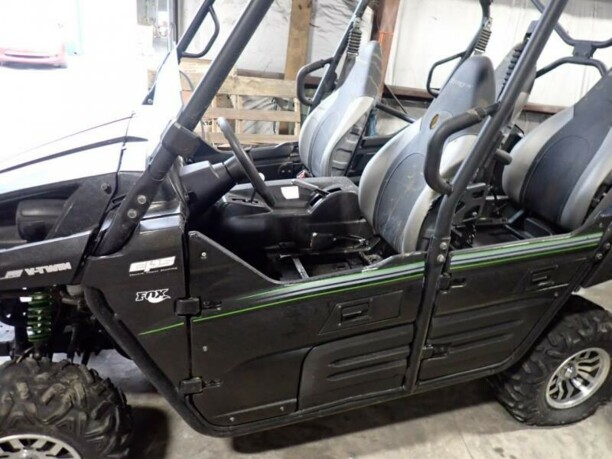 Kawasaki Teryx KRT, 2015 г.