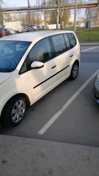 Volkswagen Touran II, 7 мест, 2013 г.