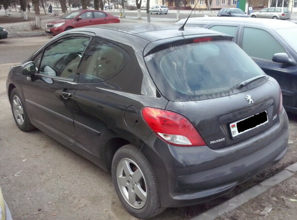 Peugeot 207 I · Рестайлинг, 2010 г.
