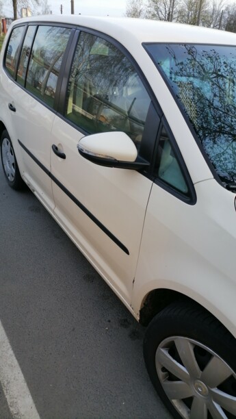 Volkswagen Touran II, 7 мест, 2013 г.