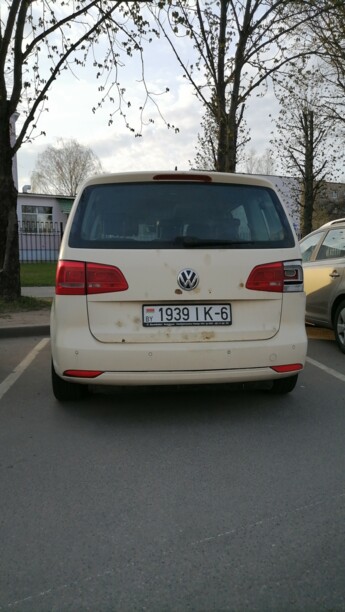 Volkswagen Touran II, 7 мест, 2013 г.