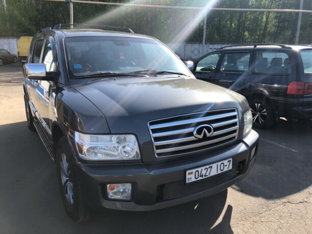 Infiniti QX56 I, 7 мест, 2005 г.