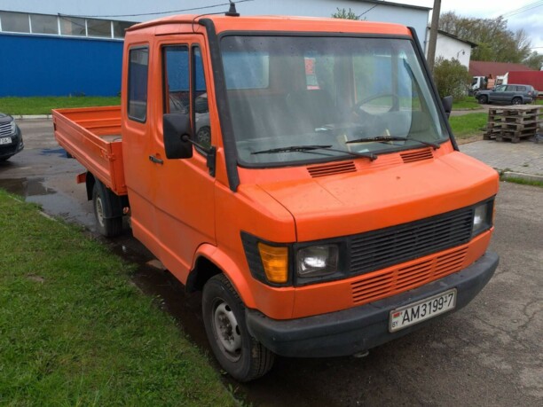 Mercedes Т1 207D - 410D Т1, 1992 г.