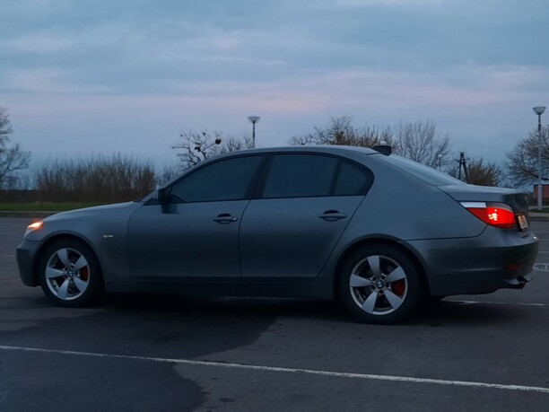 BMW 5 серия E60, E61, 2004 г.