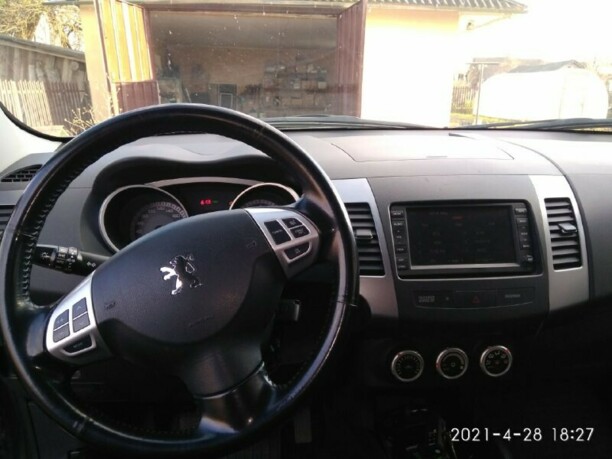 Peugeot 4007, 7 мест, 2008 г.