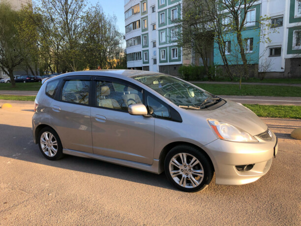 Honda Fit II, 2009 г.