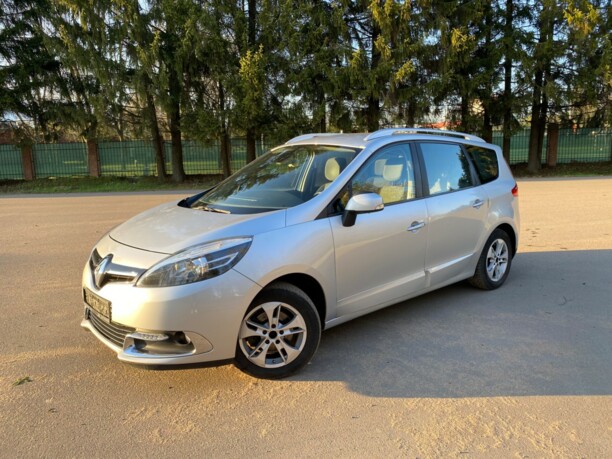 Renault Grand Scenic III · 2-й рестайлинг, 7 мест, 2013 г.