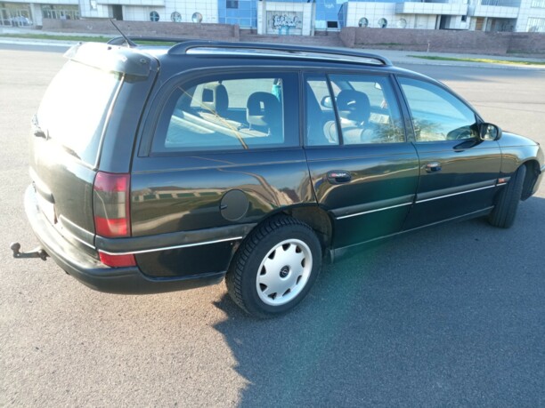Opel Omega B, 1994 г.