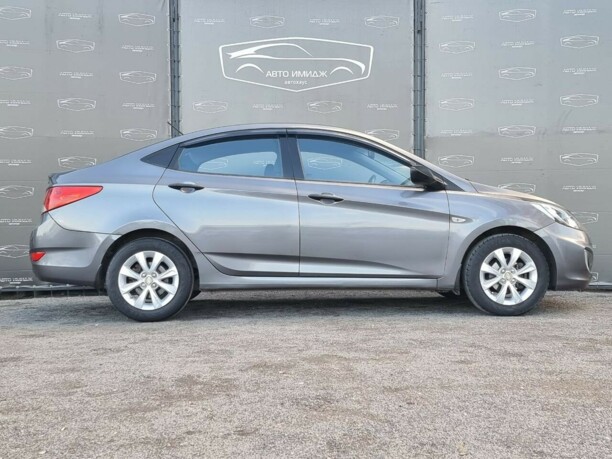 Hyundai Solaris I, 2011 г.