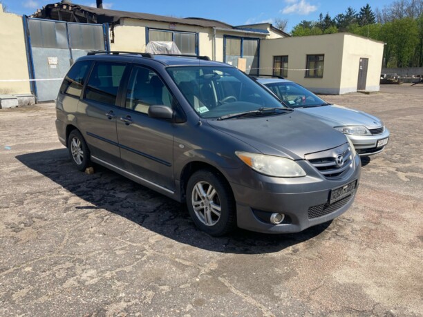 Mazda MPV II · Рестайлинг, 7 мест, 2005 г.