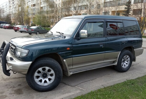 Mitsubishi Pajero II · Рестайлинг, 7 мест, 1998 г.