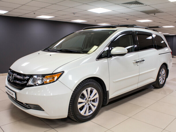 Honda Odyssey V, 7 мест, 2014 г.