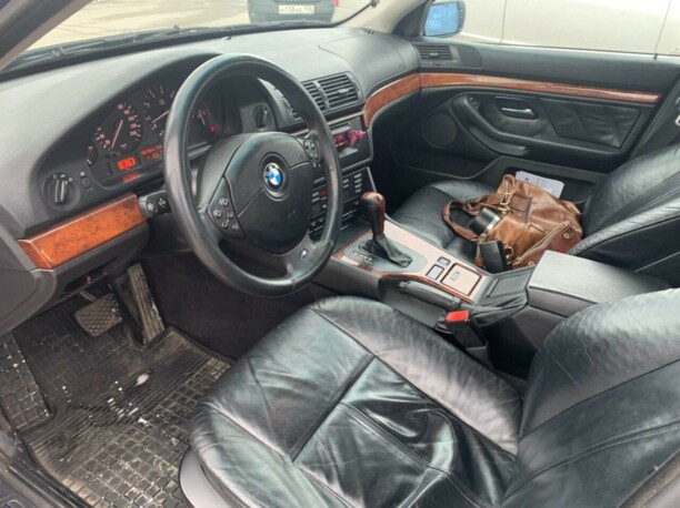 BMW 5 серия E39, 2001 г.