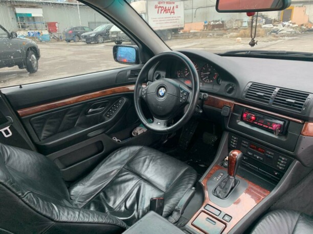 BMW 5 серия E39, 2001 г.