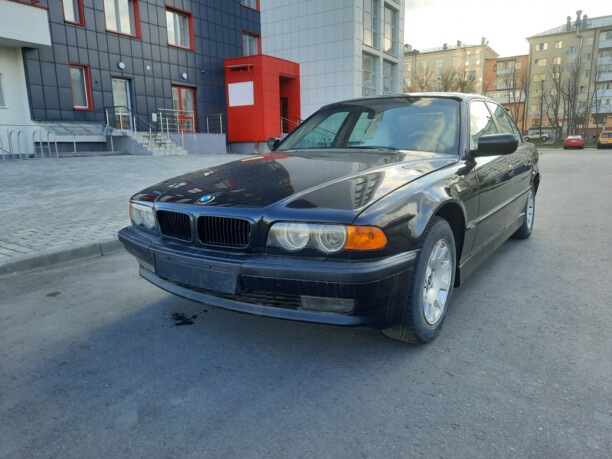 BMW 7 серия E38, 1999 г.