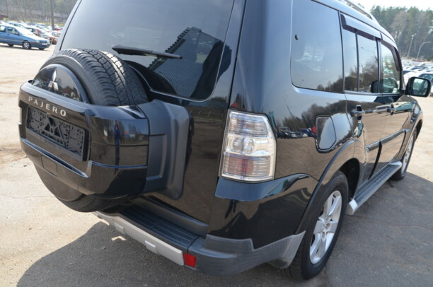 Mitsubishi Pajero IV, 5 мест, 2007 г.
