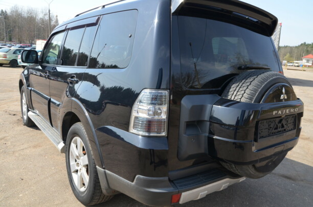 Mitsubishi Pajero IV, 5 мест, 2007 г.