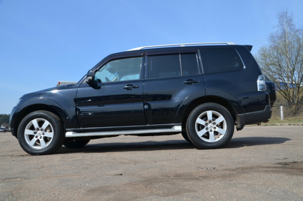 Mitsubishi Pajero IV, 5 мест, 2007 г.